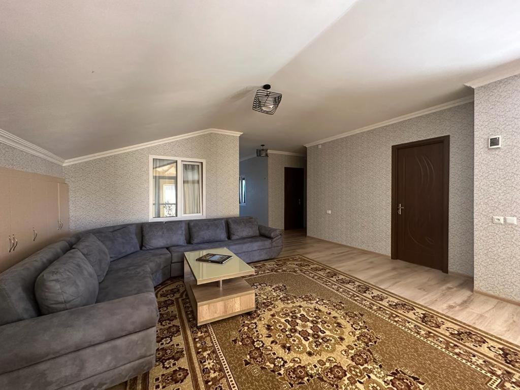Apartmán Happy House Kutaisi Exteriér fotografie